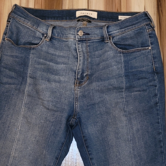Pacsun Stretch Raw Hem Jeans NWOT  30 - Picture 4 of 8